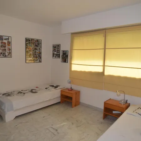 Spacieux 3p Avec Terrasse Et Piscine A - Fr-1-196-386 *