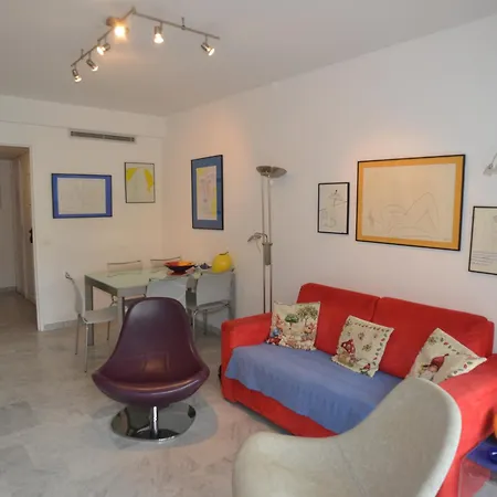 Spacieux 3p Avec Terrasse Et Piscine A - Fr-1-196-386 *